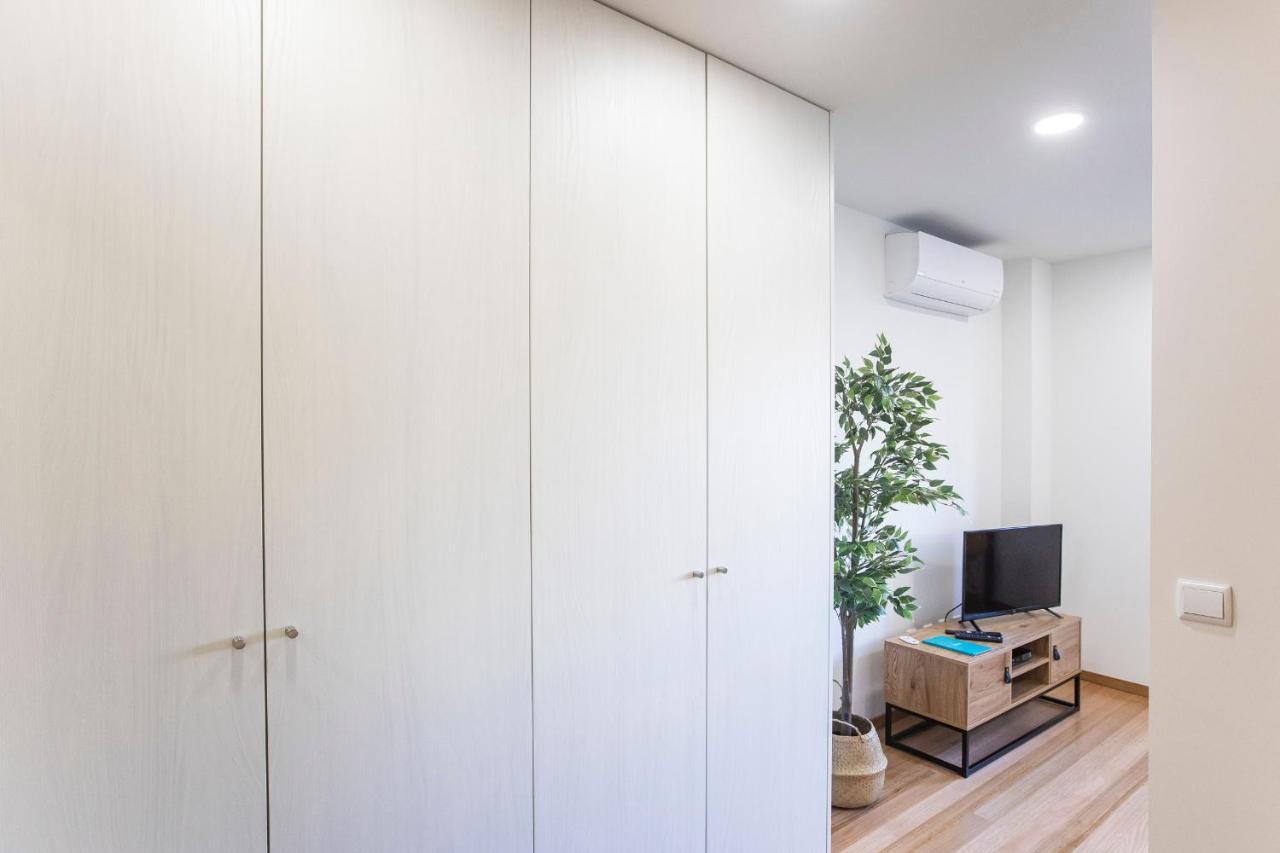 Homely Studio W/ Ac Near Marques By Lovelystay Порто Екстериор снимка